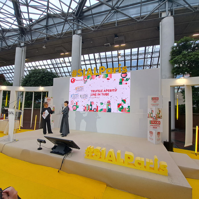 I nostri Aperitivi in tubetto vincono l'Italian Food Awards al SIAL PARIS 2024.