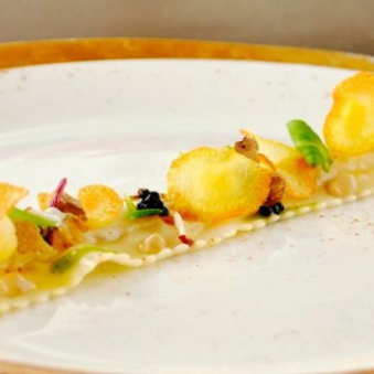 Raviolo lungo di patate e Tartufo Bianco NoH2O – Chef Deborah Corsi